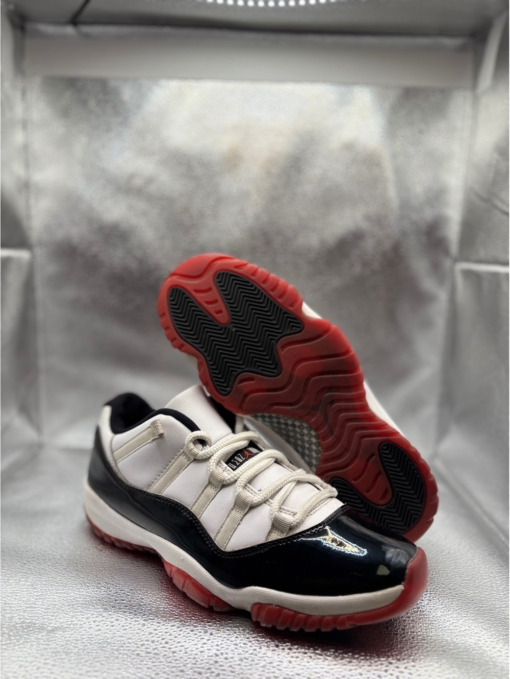 Air Jordan 11 retro low concord bred
